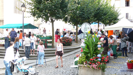 Wochenmarkt in Estavayer-le-Lac