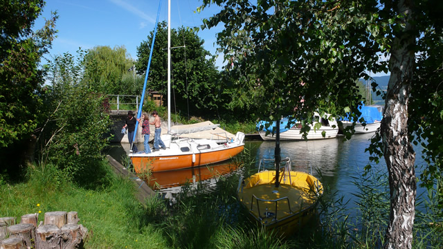 Kleiner Hafen bei Cheyres FR